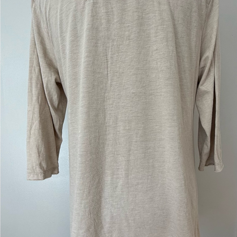 Johnny Was Beige Embroidered Top size large 3/4 sleeve beautiful embroidered top - Picture 7 of 7